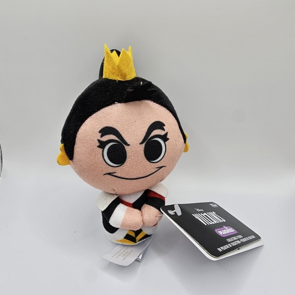 FUNKO POP! PLUSH: Villains - Queen of Hearts 4" [New Toy] Plush Figure